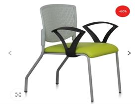 Wave visitor chair with arms and leathertte seat